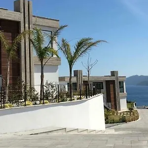 Apartment Frame, Bodrum