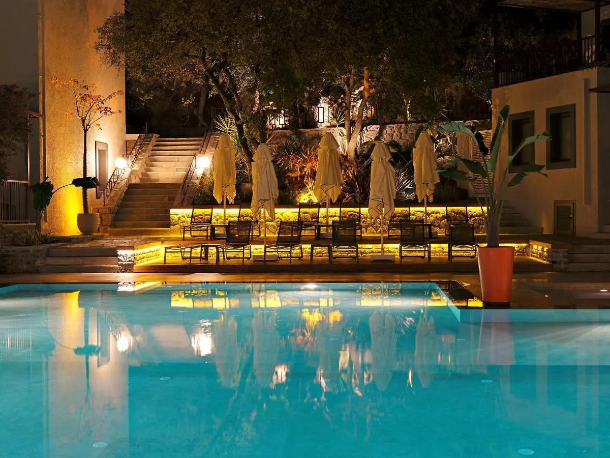 Отель Dorman Suites Битез